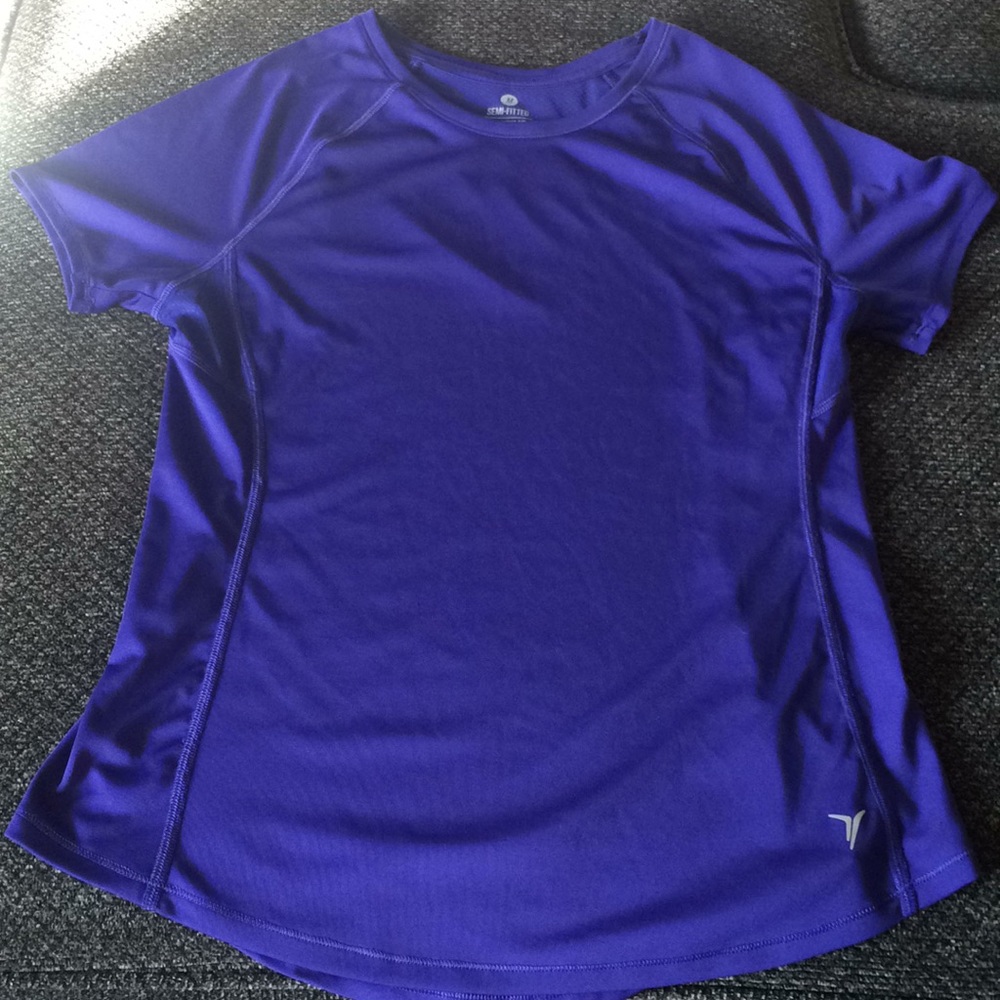 Old Navy active tee